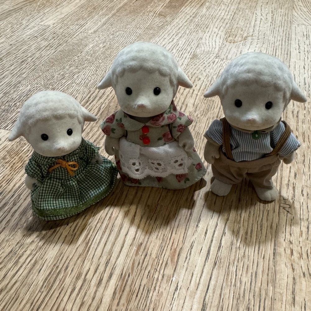 Calico Critters Vintage Dale Sheep Family